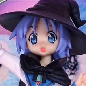 Meet your Posher, Mia